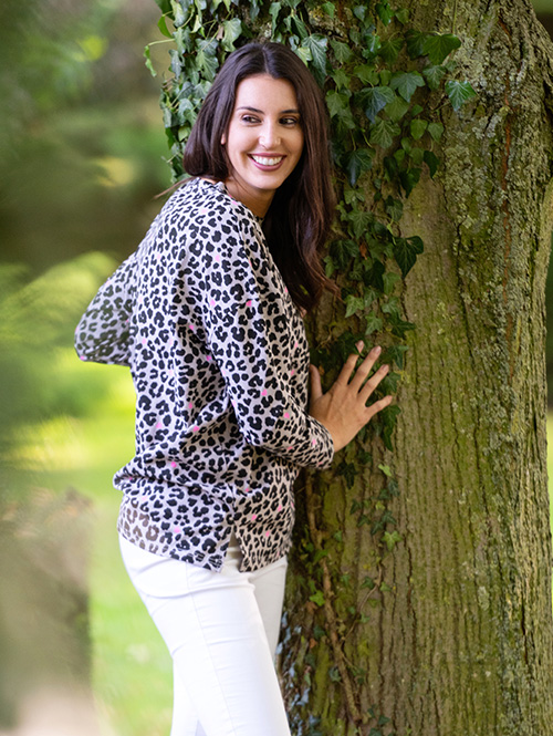 Wide Top in Animal Pink Heart Print